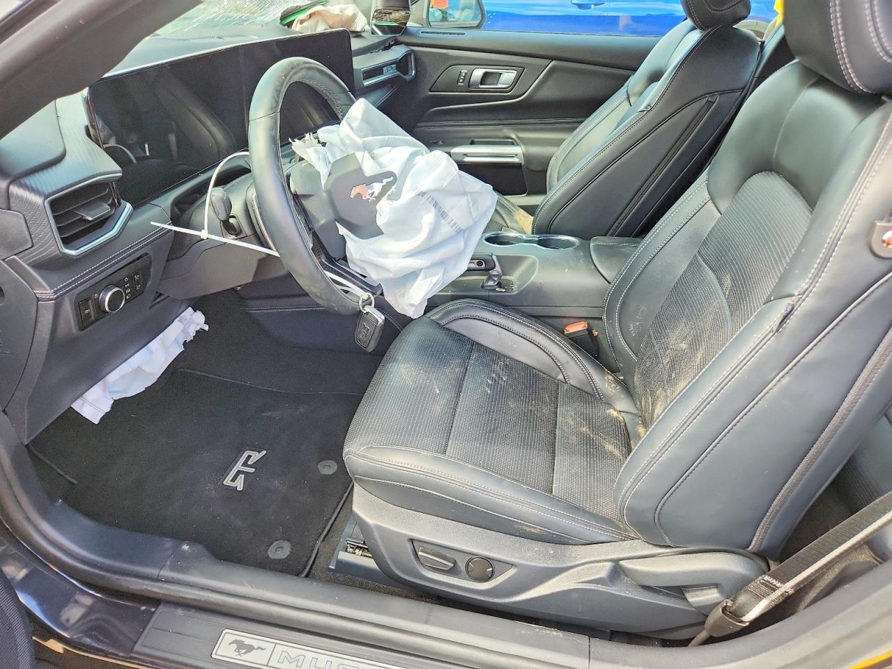 2024 Ford Mustang Gt - zdjęcie 7