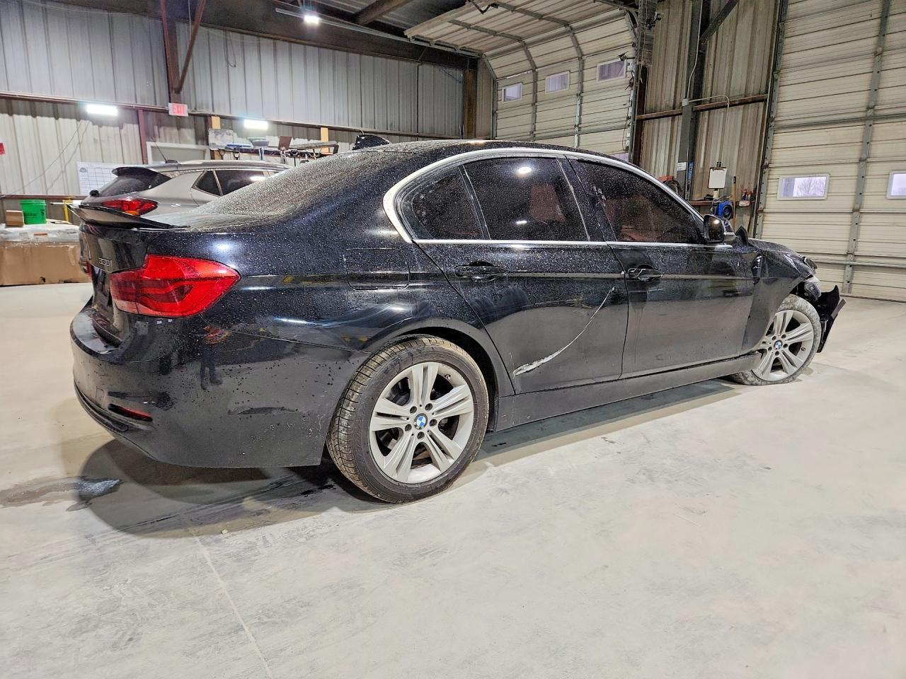BMW Seria 3 - zdjęcie 3