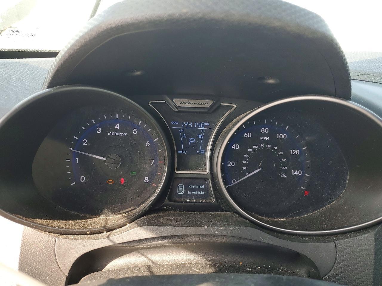 2015 Hyundai Veloster Turbo - zdjęcie 9