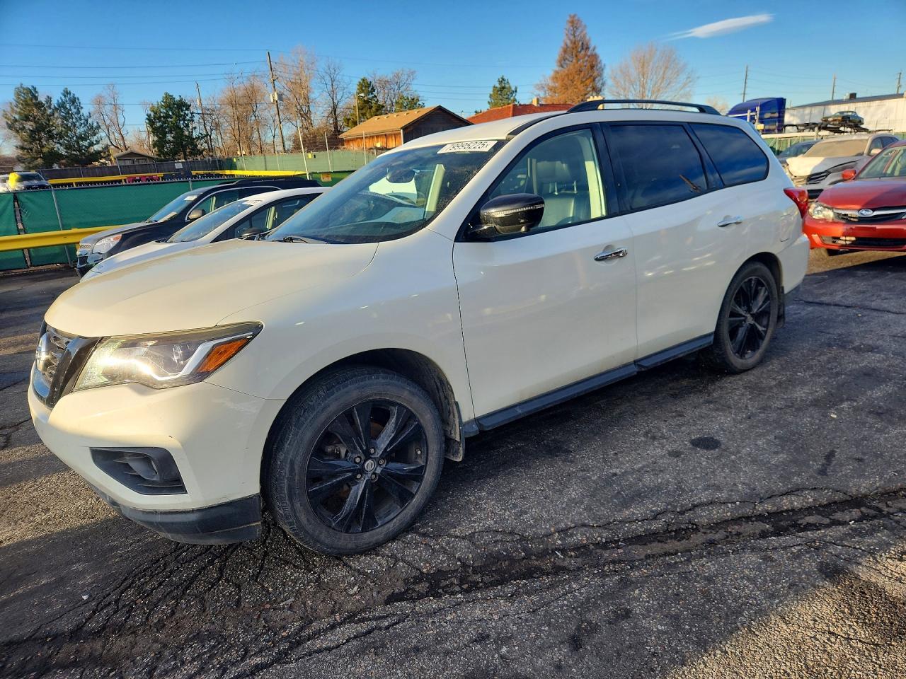 2018 Nissan Pathfinder Sl - zdjęcie główne