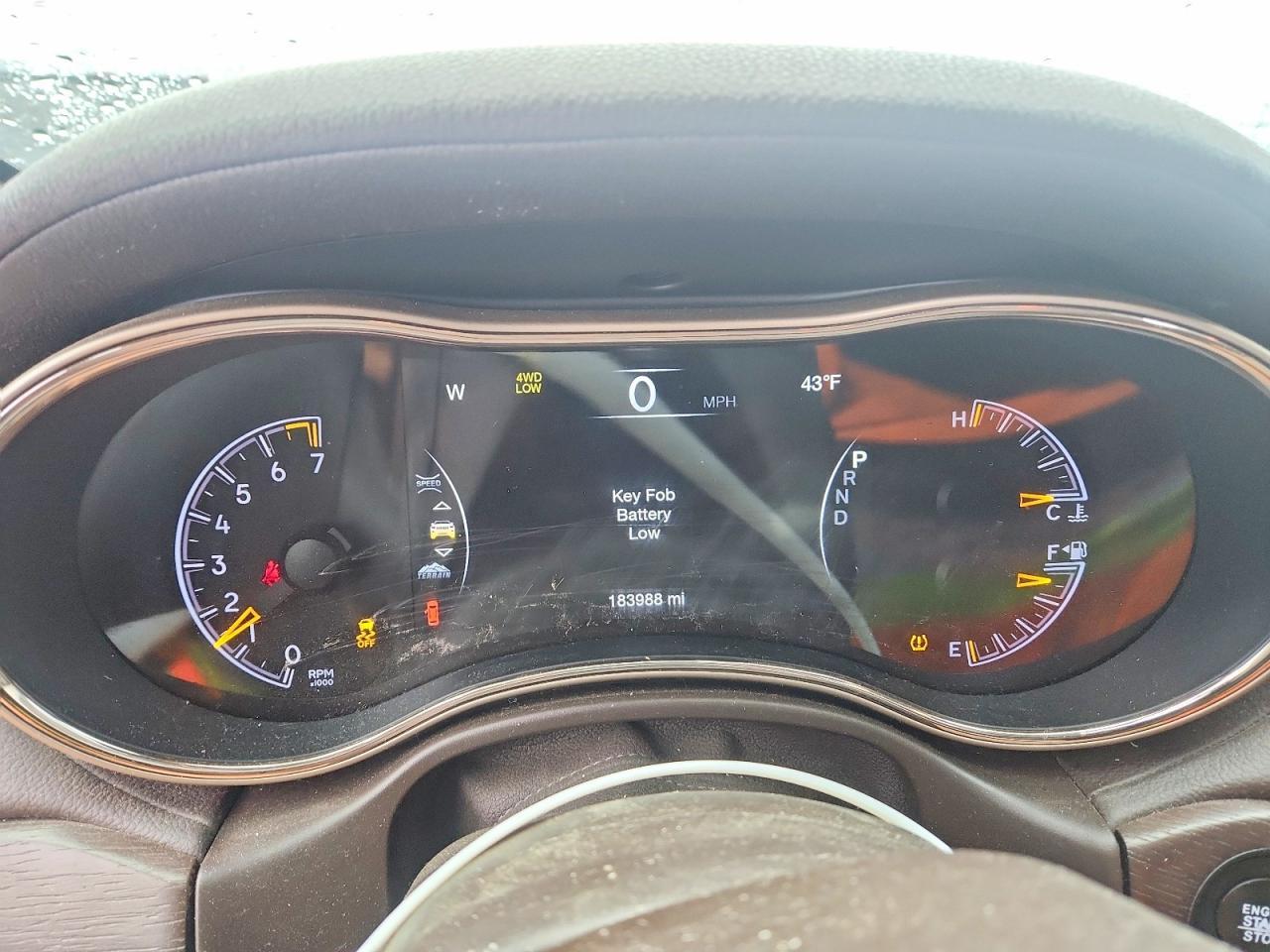 2017 Jeep Grand Cherokee Summit - zdjęcie 9
