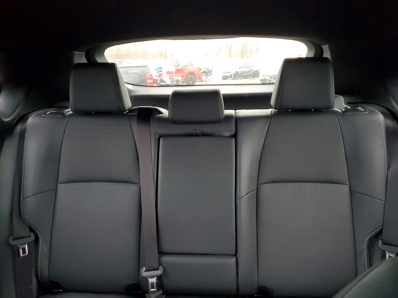 2023 Subaru Solterra Premium - zdjęcie 10