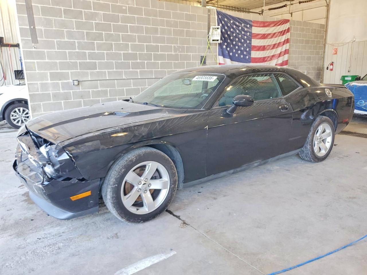 2013 Dodge Challenger Sxt - zdjęcie główne