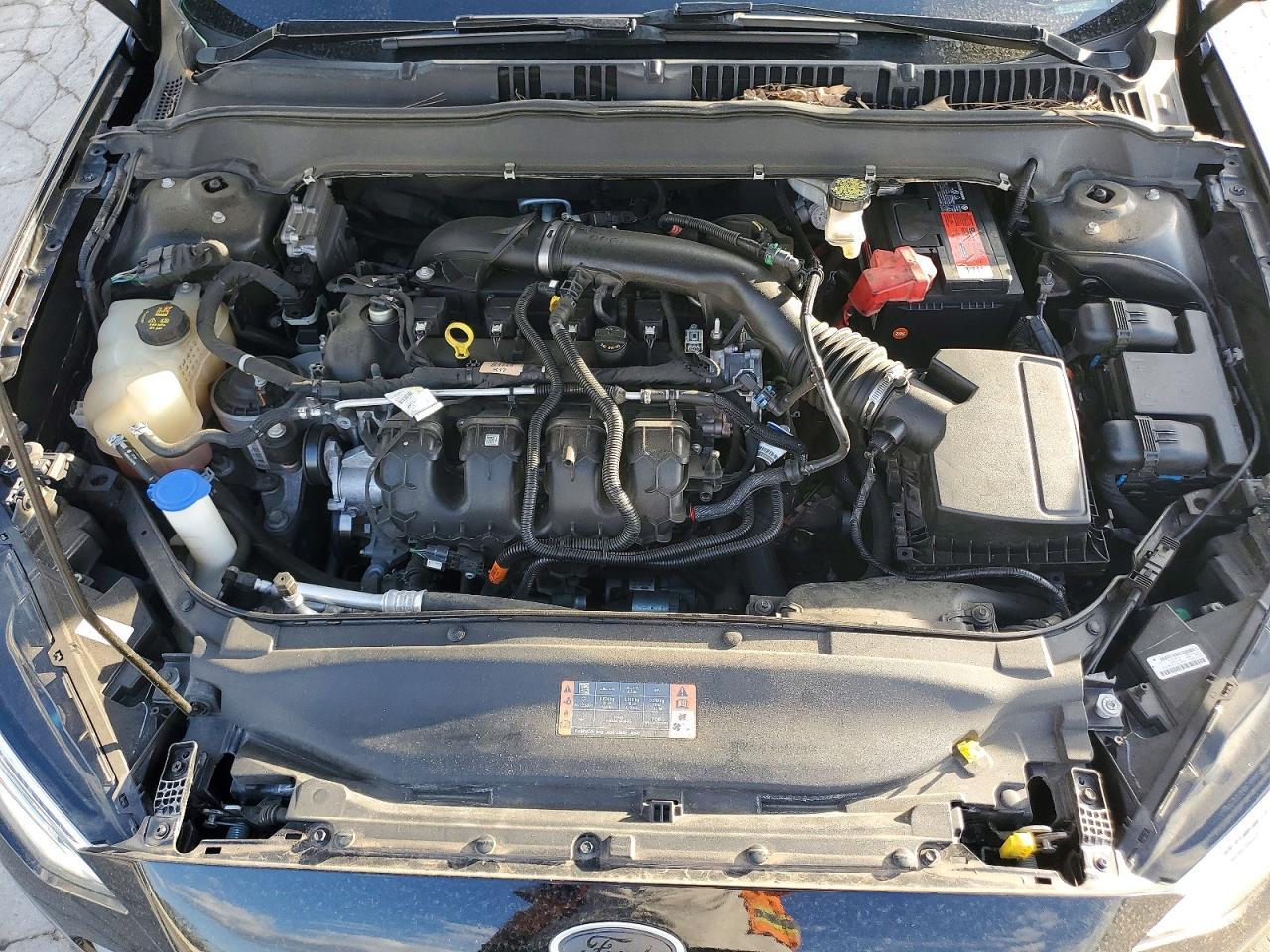 2020 Ford Fusion Titanium - zdjęcie 11