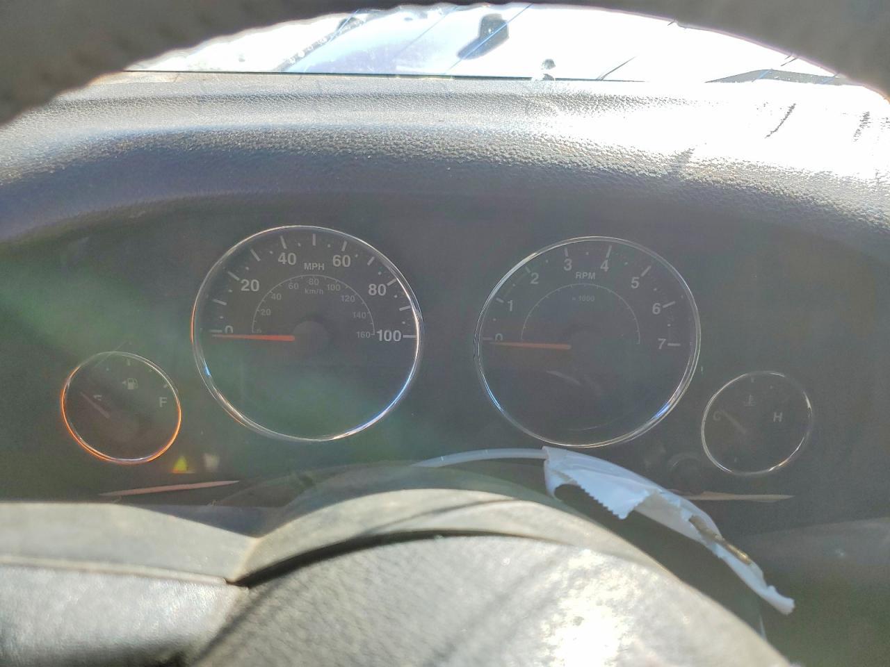 2016 Jeep Wrangler Unlimited Sahara - zdjęcie 9