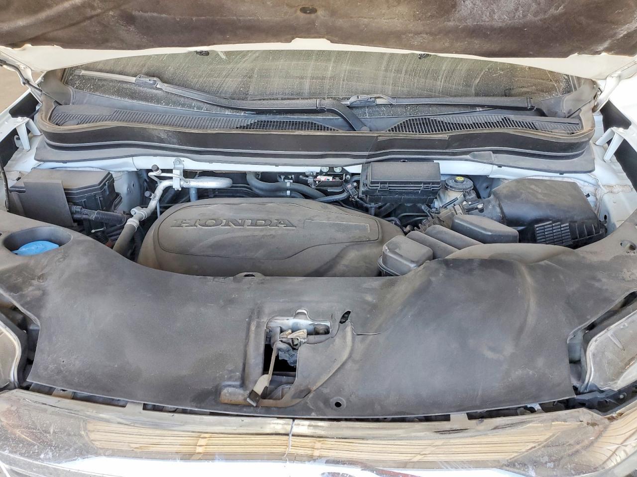 2021 Honda Pilot Touring - zdjęcie 12