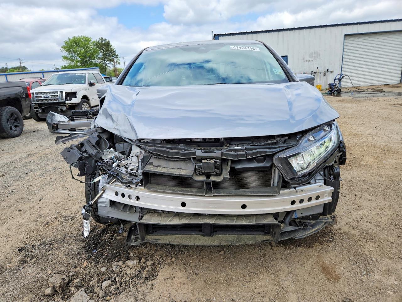 2023 Honda Odyssey Touring - zdjęcie 5