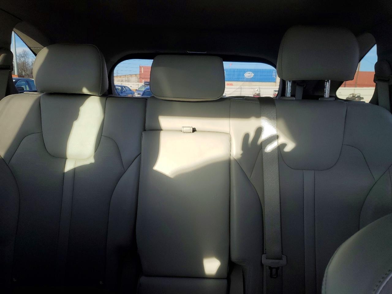 2025 Kia Sorento S - zdjęcie 10