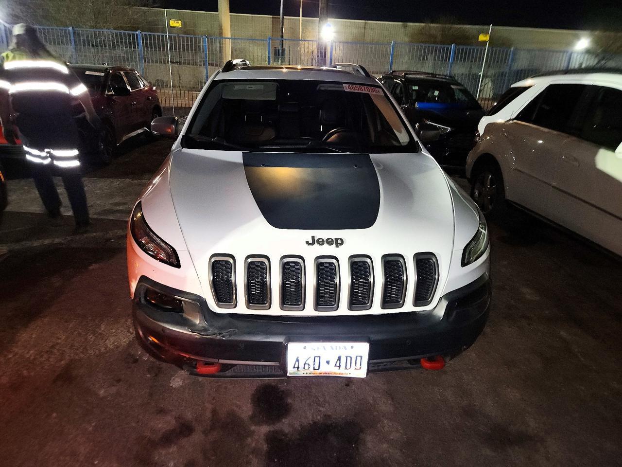 2016 Jeep Cherokee Trailhawk - zdjęcie 5