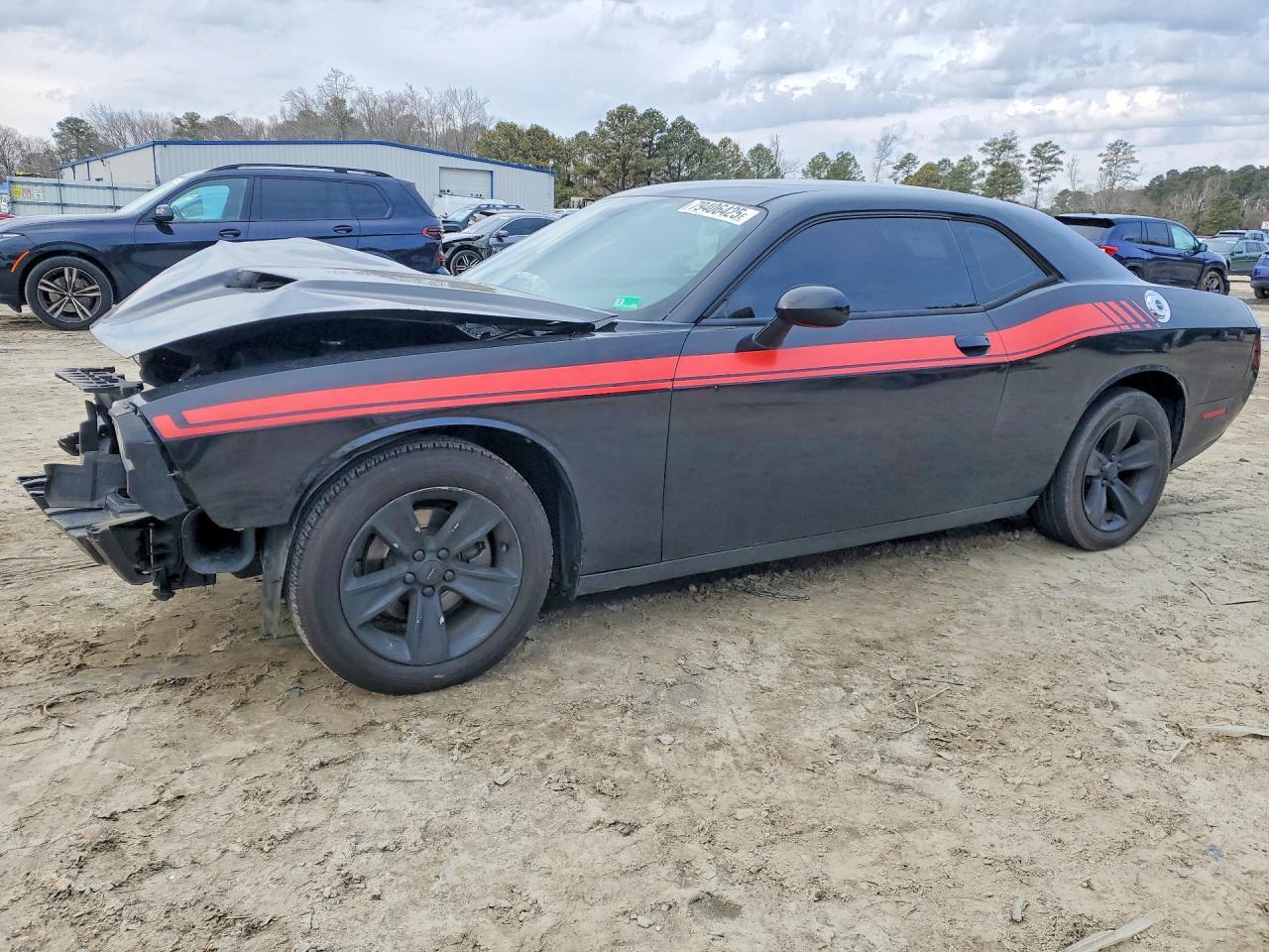 Dodge Challenger - zdjęcie 1