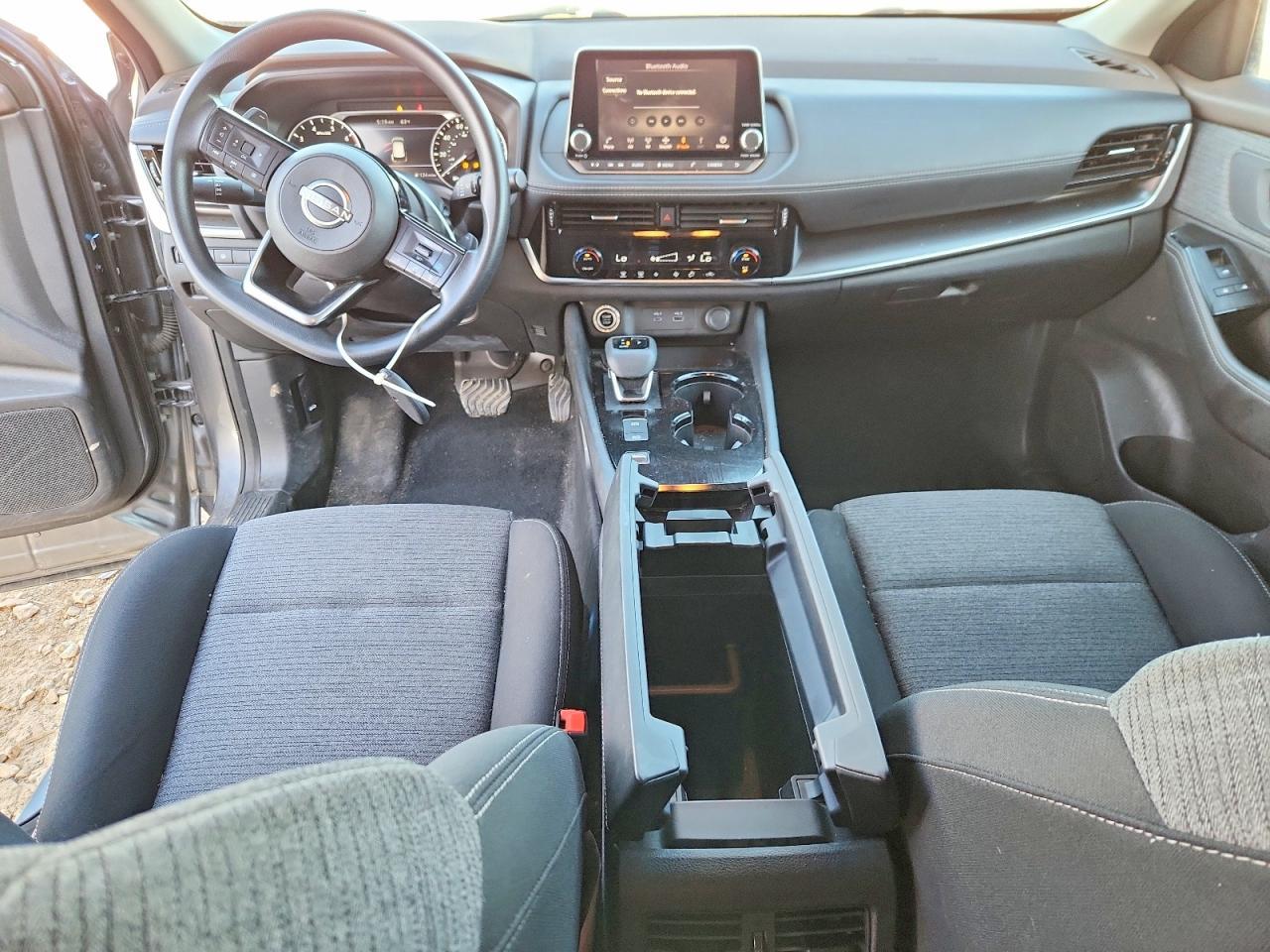 2022 Nissan Rogue Sv - zdjęcie 8