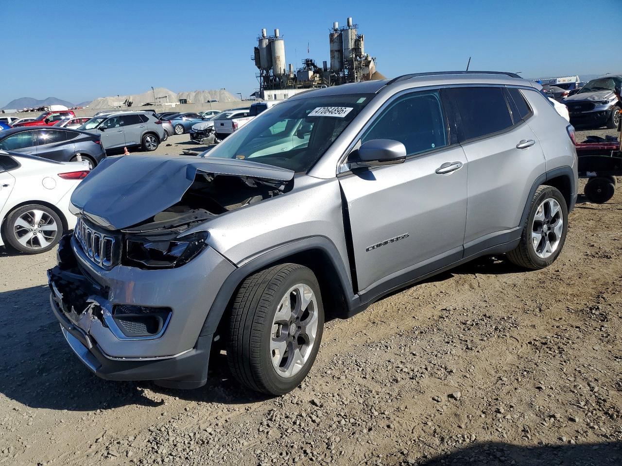 2020 Jeep Compass Limited - zdjęcie główne
