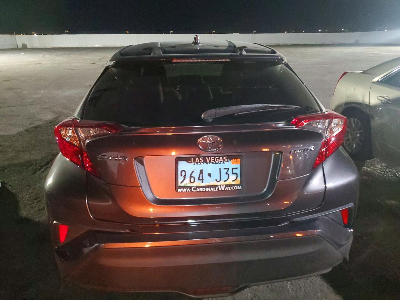 2019 Toyota C-Hr Limited - zdjęcie 6