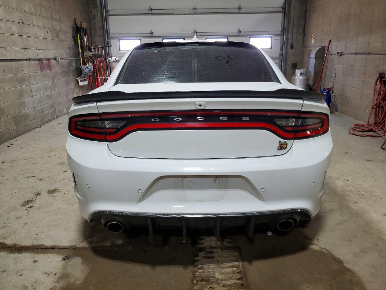 2016 Dodge Charger R - zdjęcie 6