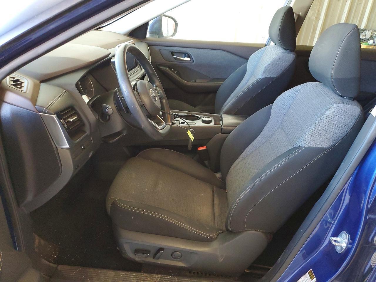 2022 Nissan Rogue Sv - zdjęcie 7