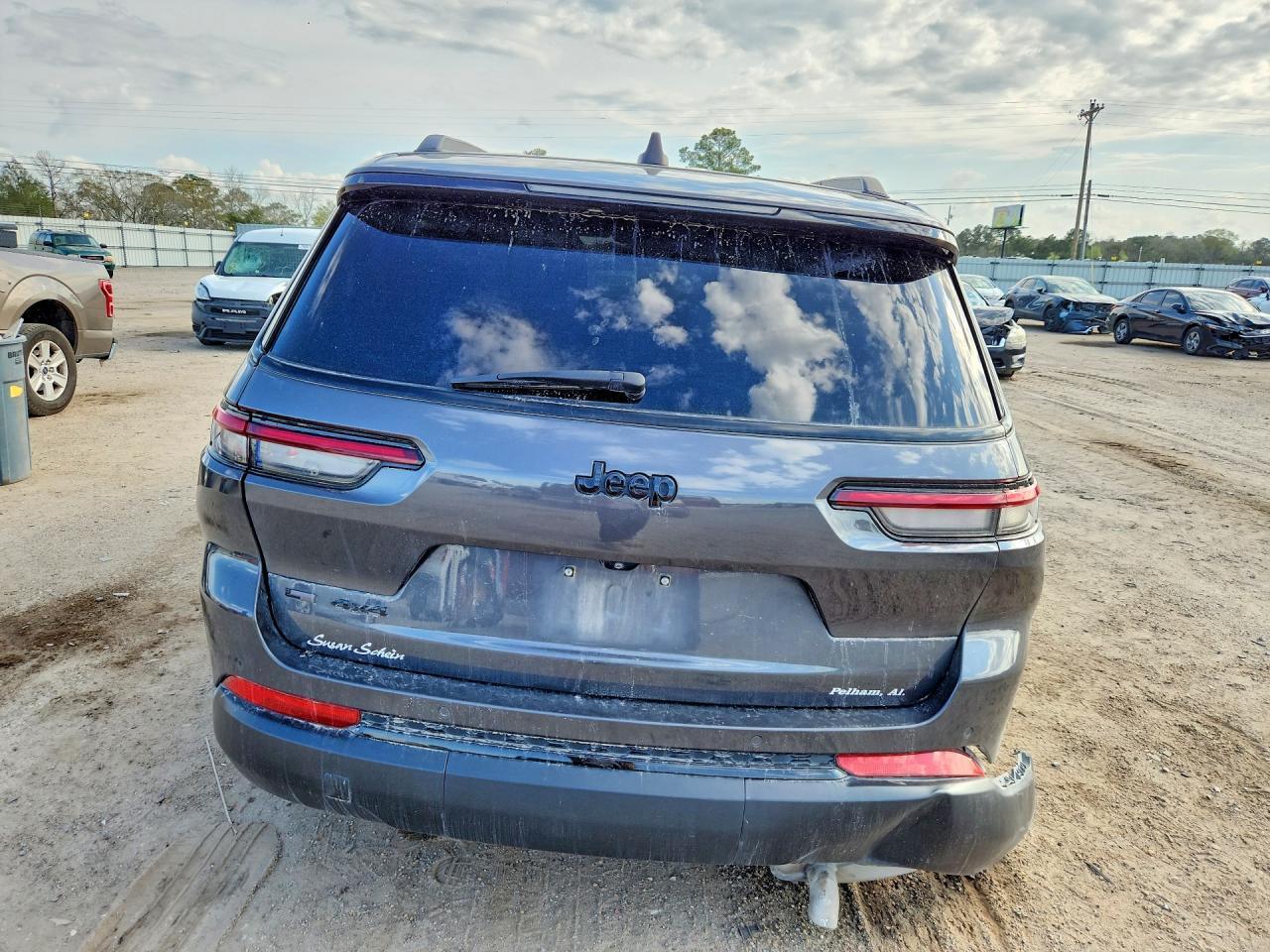2022 Jeep Grand Cherokee L Laredo - zdjęcie 6