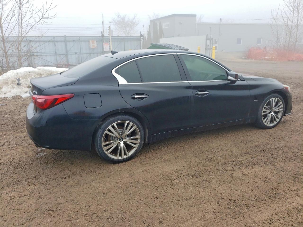 2018 Infiniti Q50 Luxe - zdjęcie 3