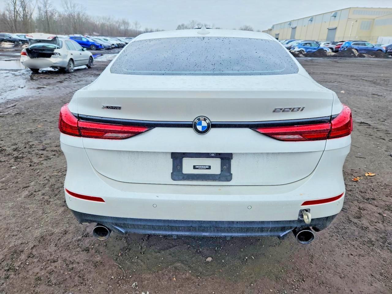 2020 BMW 228Xi - zdjęcie 6