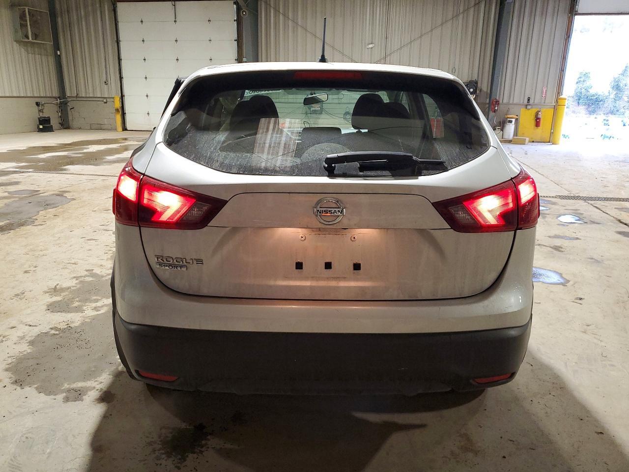 2019 Nissan Rogue Sport S - zdjęcie 6