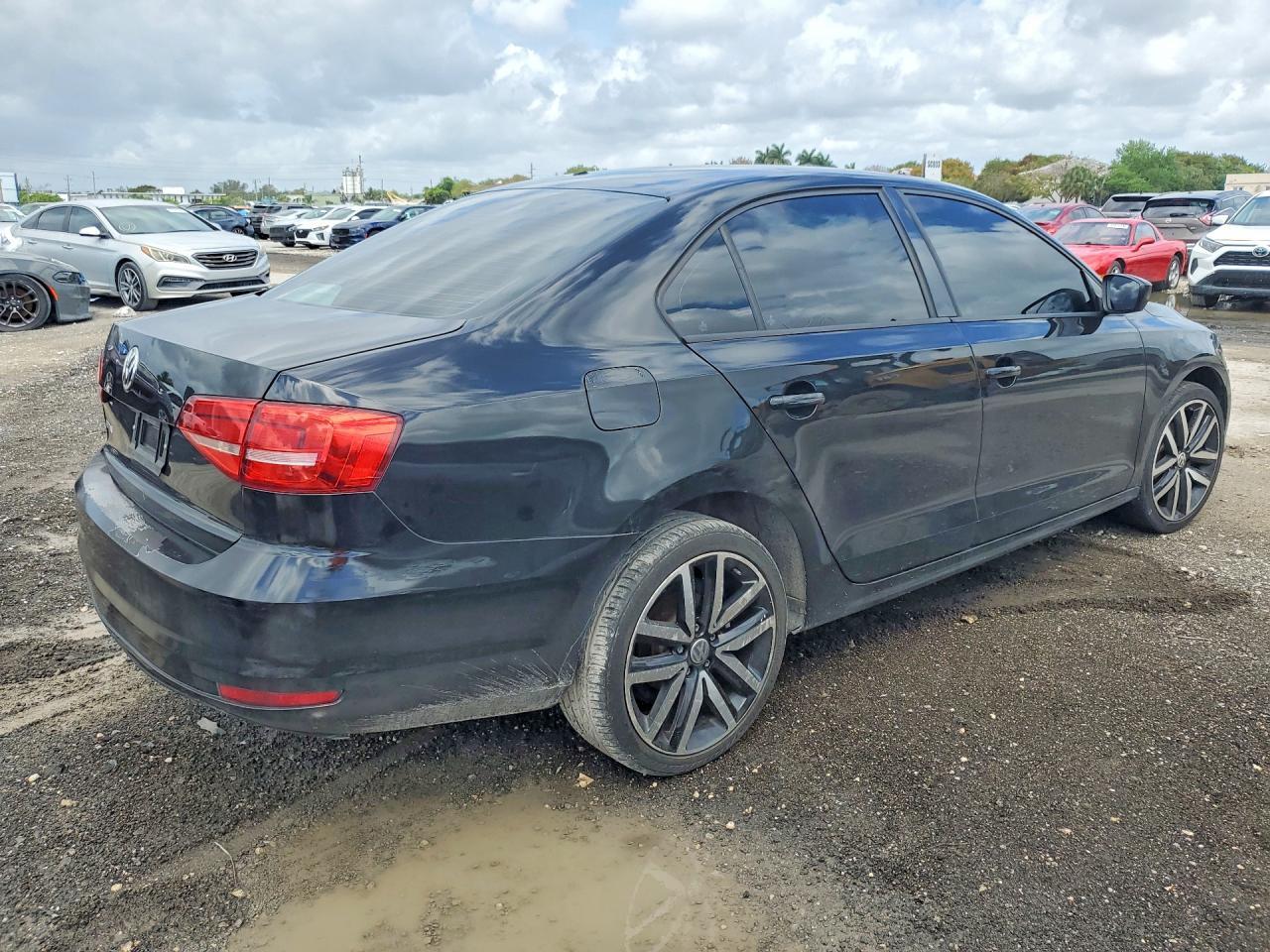 2015 Volkswagen Jetta Base - zdjęcie 3