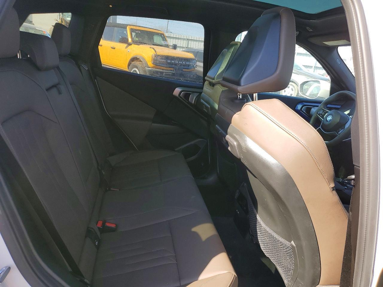 2026 BMW X3 30 xDrive - zdjęcie 11