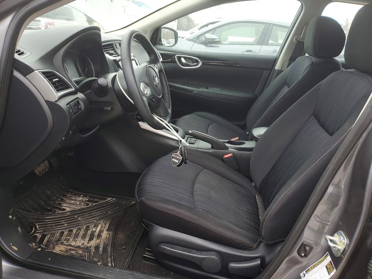 2019 Nissan Sentra Sv - zdjęcie 7