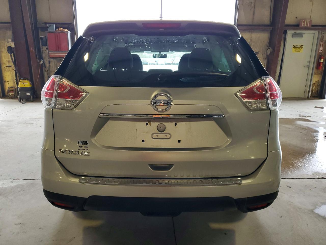 2015 Nissan Rogue S - zdjęcie 6