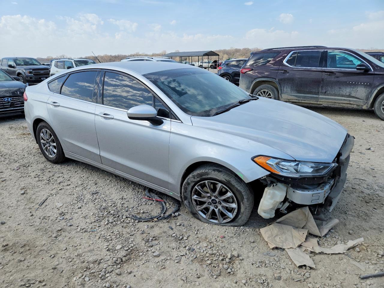 2018 Ford Fusion S - zdjęcie 4