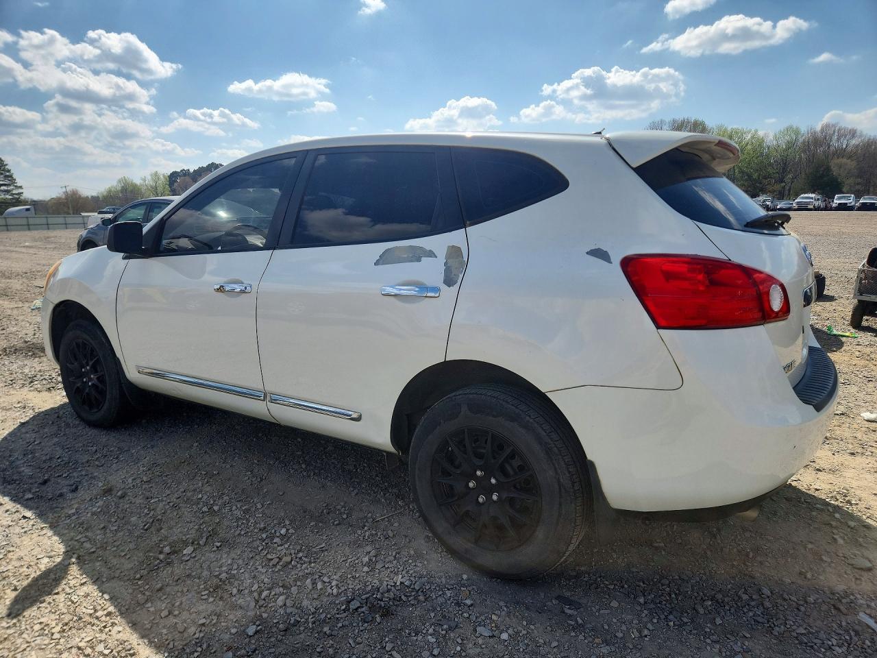 2013 Nissan Rogue - zdjęcie 2
