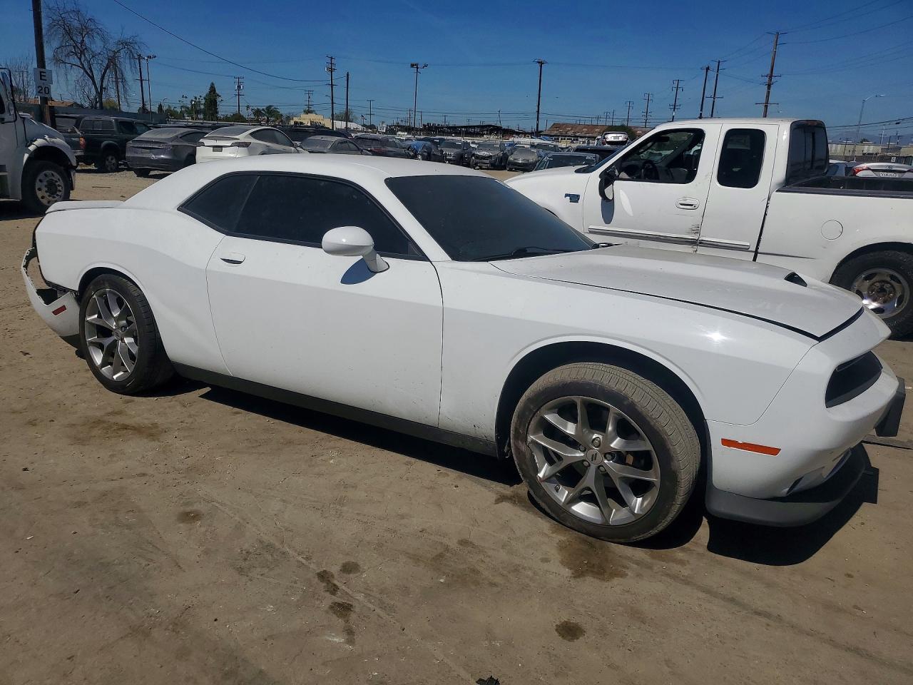 2022 Dodge Challenger Gt - zdjęcie 4