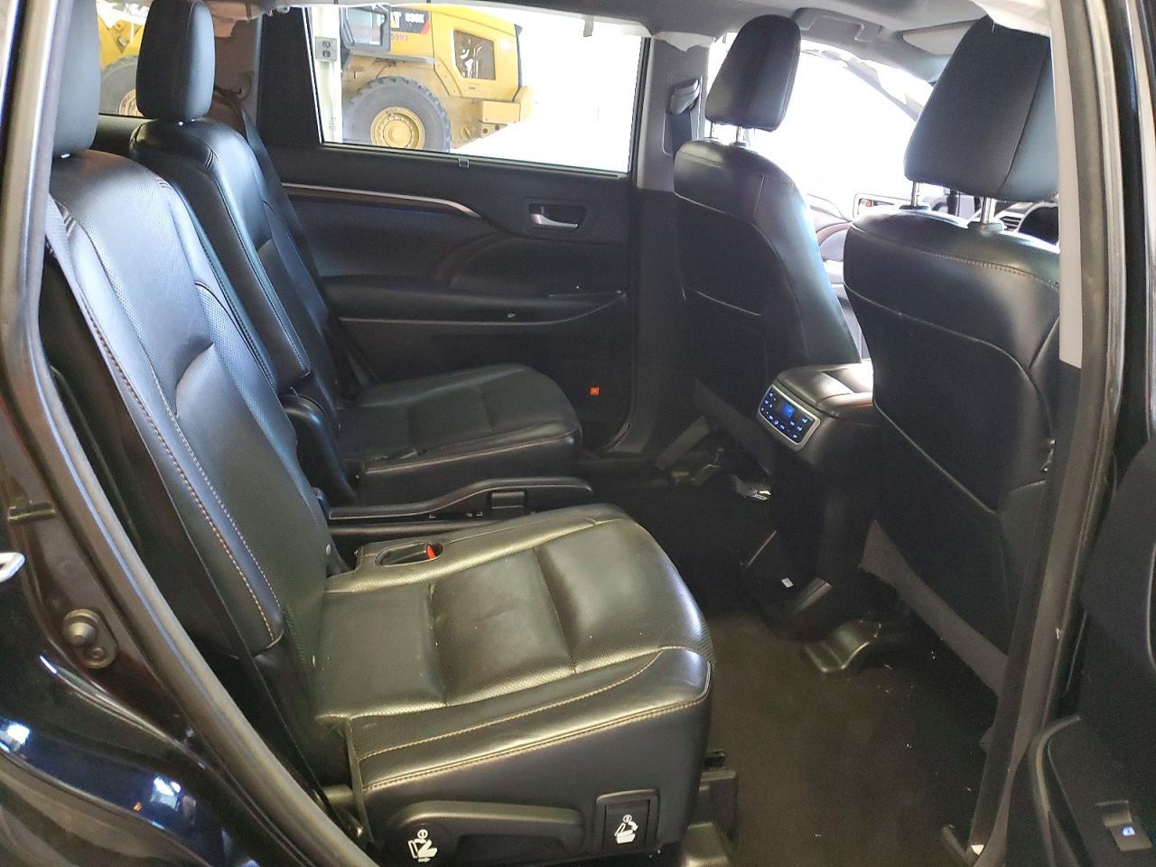 2015 Toyota Highlander Limited - zdjęcie 11