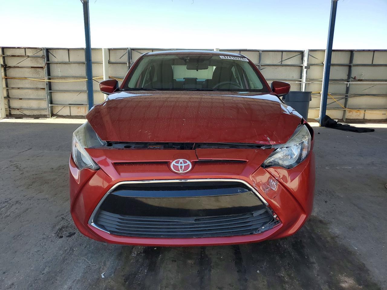 2017 Toyota Yaris Ia Base - zdjęcie 5