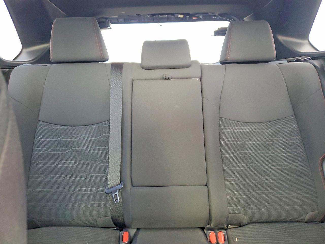 2024 Toyota Rav4 Prime Se - zdjęcie 10