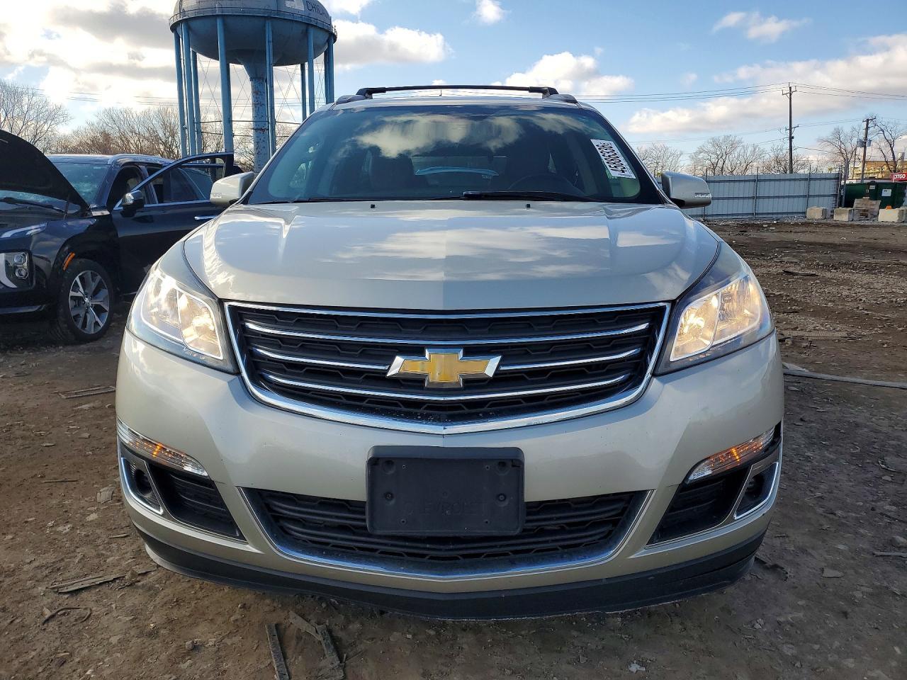 2016 Chevrolet Traverse Lt - zdjęcie 5