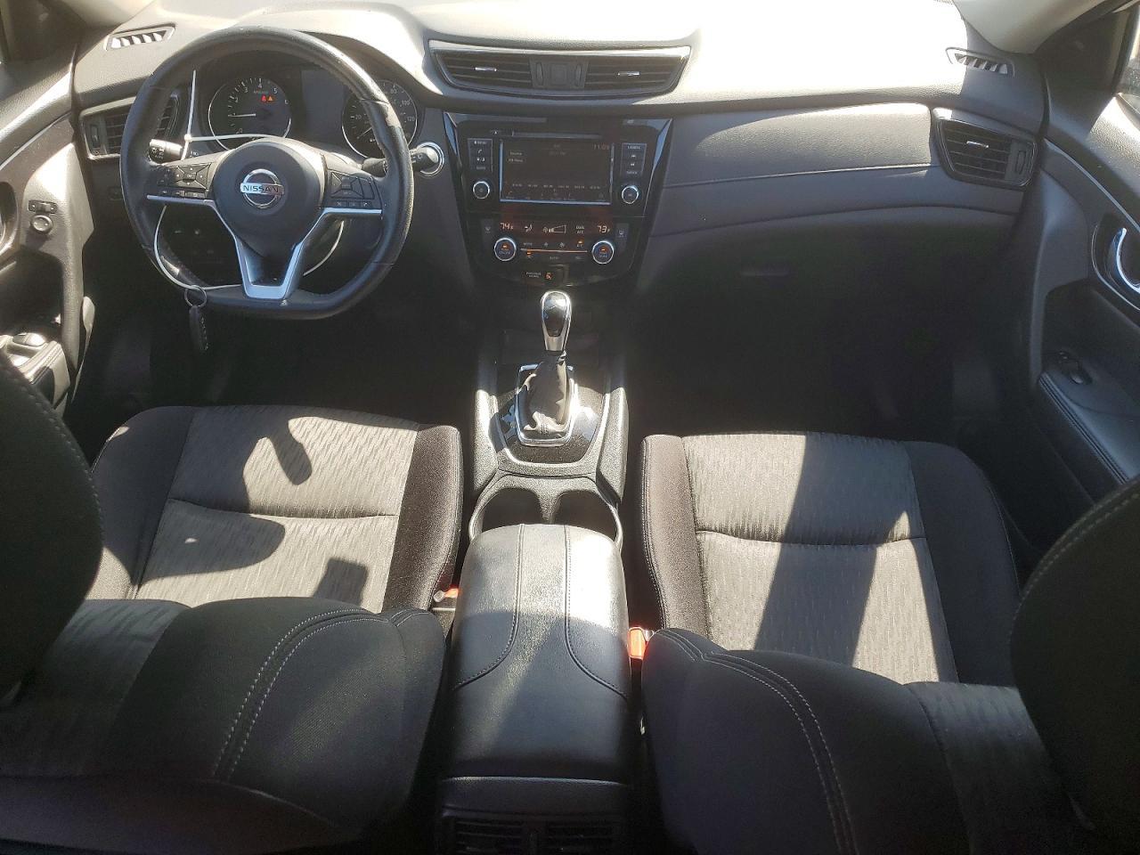 2020 Nissan Rogue Sv - zdjęcie 8