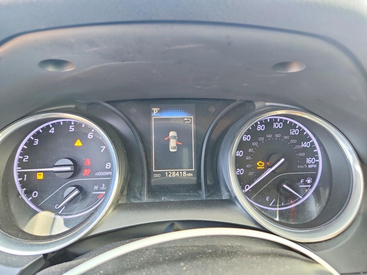 2019 Toyota Camry Se - zdjęcie 9