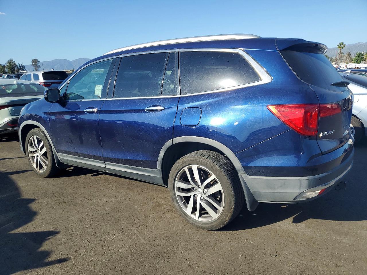 2016 Honda Pilot Touring - zdjęcie 2