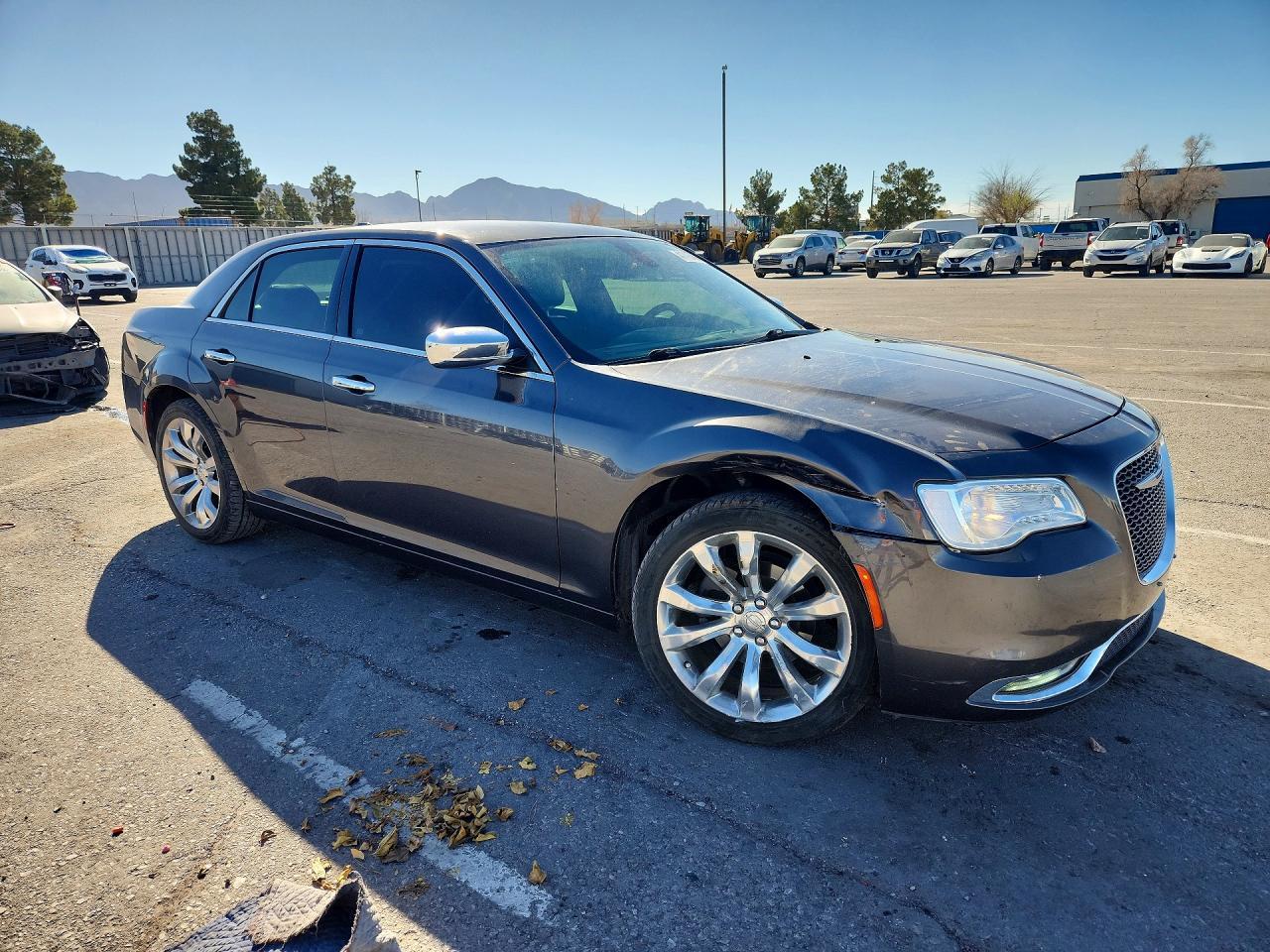 2018 Chrysler 300 Limited - zdjęcie 4