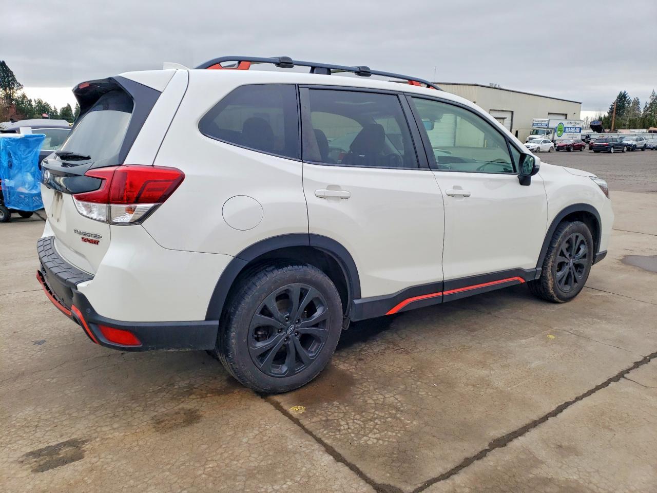 2019 Subaru Forester Sport - zdjęcie 3
