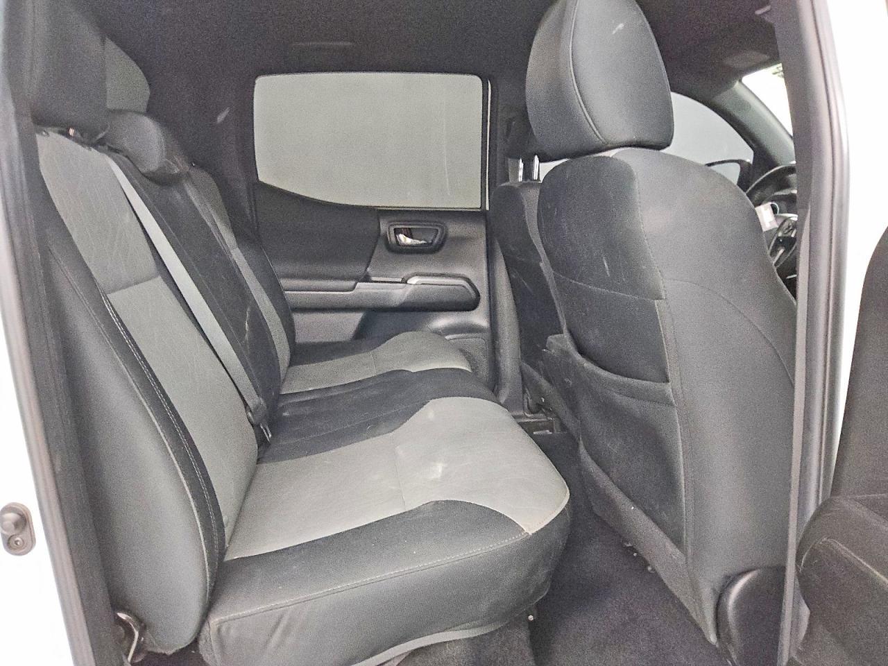 2023 Toyota Tacoma Trd Off-Road - zdjęcie 10