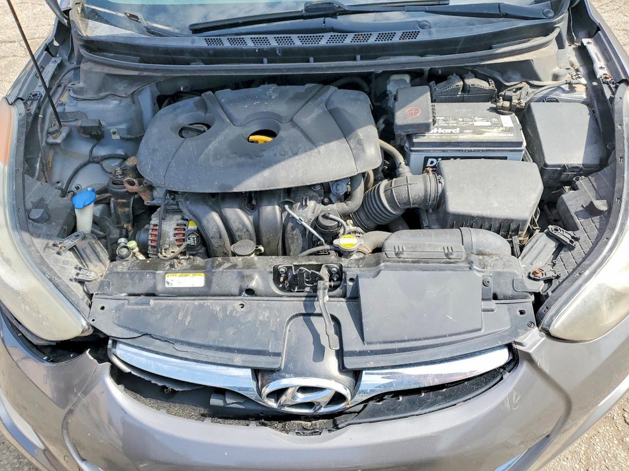 2013 Hyundai Elantra Gls - zdjęcie 11