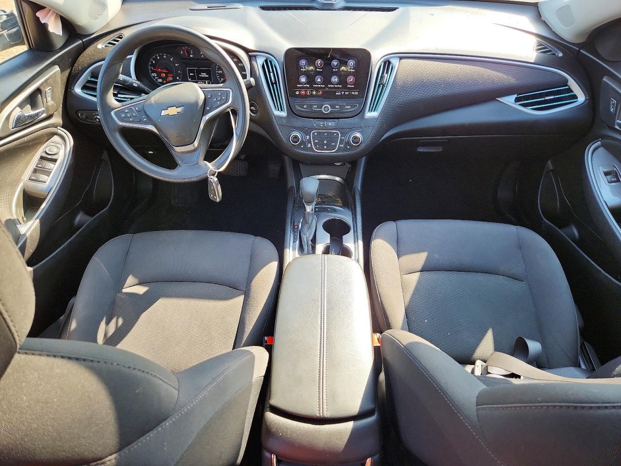 2024 Chevrolet Malibu Lt - zdjęcie 8