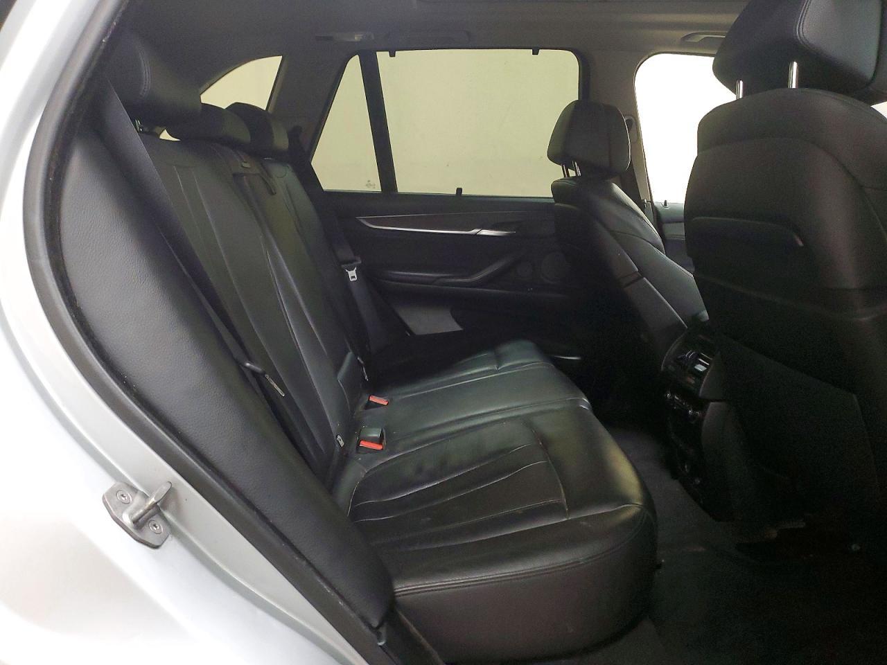 2014 BMW X5 xDrive50I - zdjęcie 11