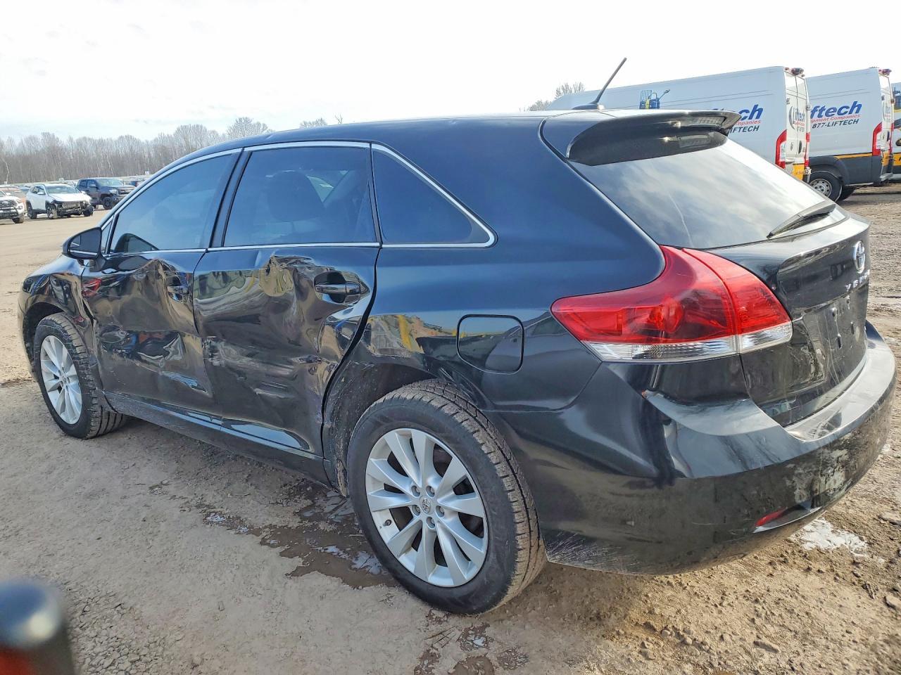 2015 Toyota Venza Le - zdjęcie 2