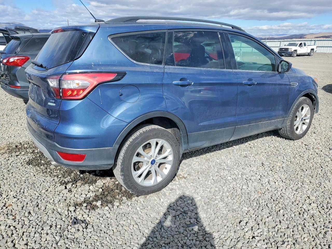 2018 Ford Escape - zdjęcie 3