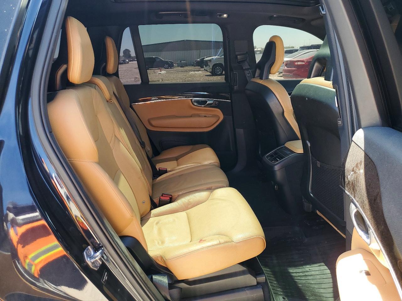2017 Volvo Xc90 T6 - zdjęcie 11