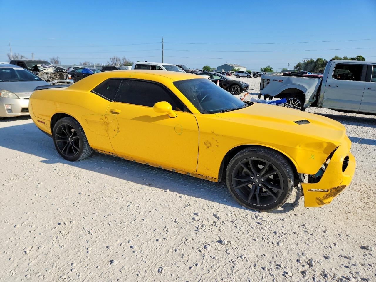 2017 Dodge Challenger Sxt - zdjęcie 4