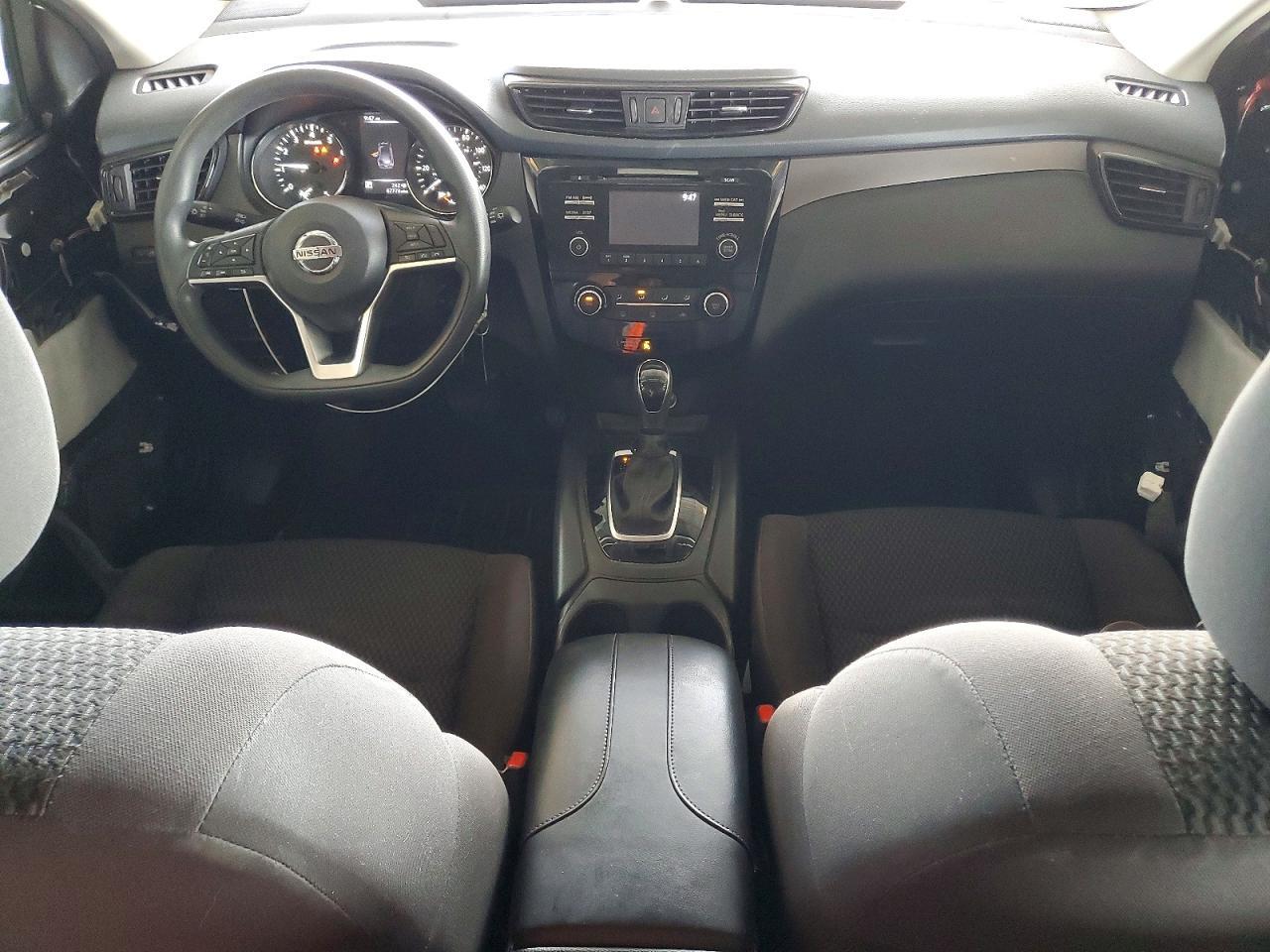 2017 Nissan Rogue Sport S - zdjęcie 8