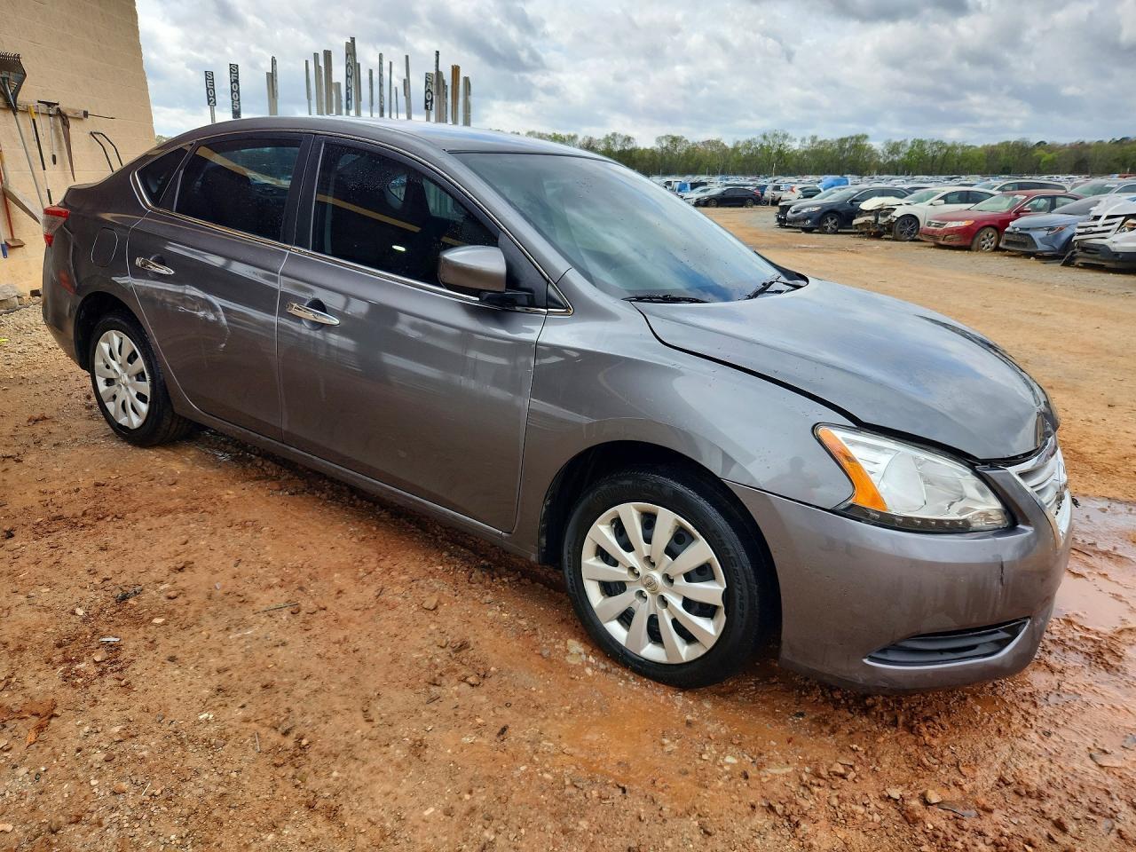 2015 Nissan Sentra S - zdjęcie 4