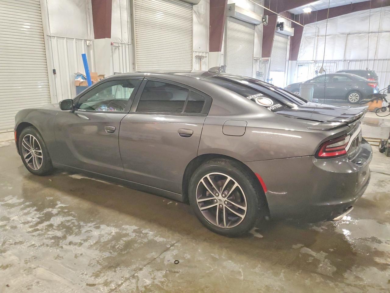 2019 Dodge Charger Sxt - zdjęcie 2
